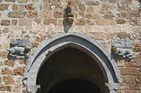 Civita di Bagnoregio, Porta S. Maria and the statues which decorate it